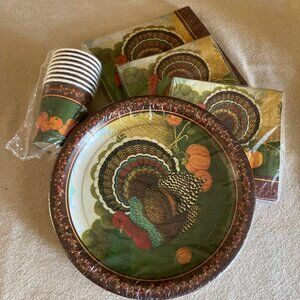 Thanksgiving Bundle Plates, Napkins & Cups